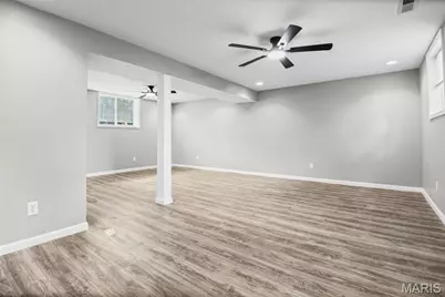 1460 Fox Run Drive, Florissant, MO 63033 - Photo 30