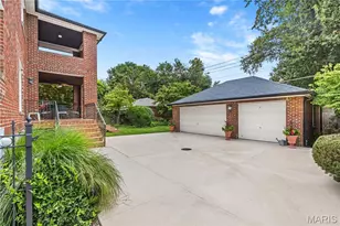 8015 Delmar Blvd, University City, MO 63130 - Photo 42