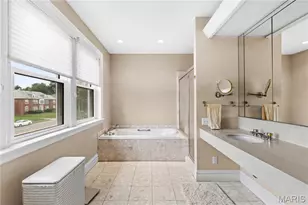 8015 Delmar Blvd, University City, MO 63130 - Photo 24