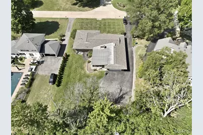 8 Wedgewood Lane, Saint Louis, MO 63141 - Photo 10