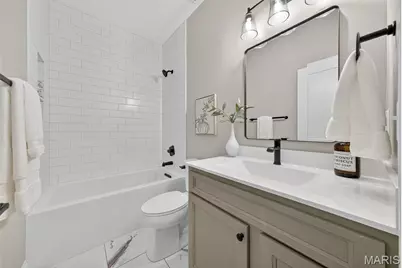 11913 Santino Court, Creve Coeur, MO 63141 - Photo 22