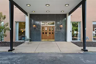 900 S Hanley Rd, Clayton, MO 63105 - Photo 24