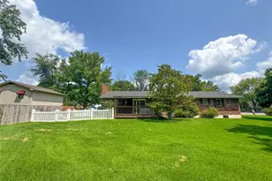 439 Shenandoah Dr, Farmington, MO 63640 - Photo 2