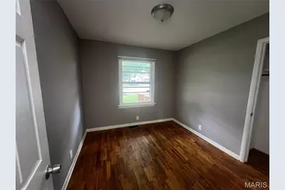 10206 Prince Drive, Saint Louis, MO 63136 - Photo 6