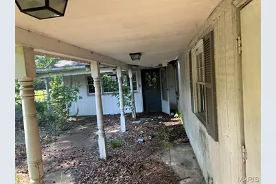 11823 Larimore Road, Saint Louis, MO 63138 - Photo 2