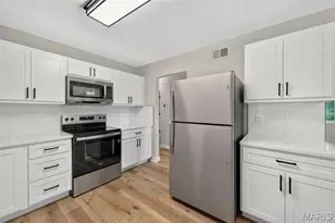 2701 Sibley St, Saint Charles, MO 63301 - Photo 12