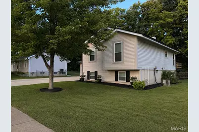 45 Chip Drive, O'Fallon, MO 63366 - Photo 2