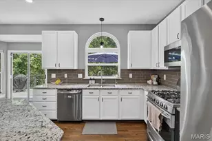 1028 Stone Spring Ct, Eureka, MO 63025 - Photo 20