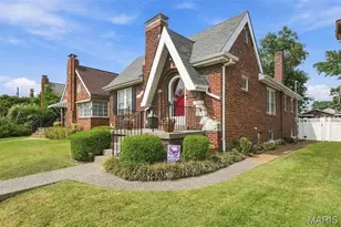 6437 Pernod Ave, Saint Louis, MO 63139 - Photo 2