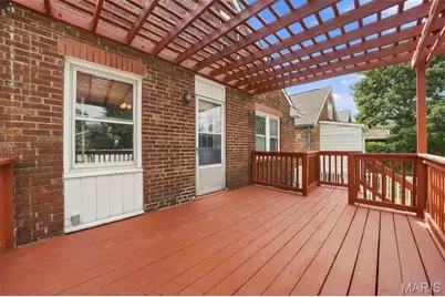 6437 Pernod Avenue, Saint Louis, MO 63139 - Photo 22