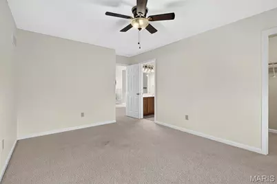 1045 Hawkins Bend Drive, Fenton, MO 63026 - Photo 54