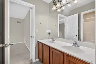 1045 Hawkins Bend Dr, Fenton, MO 63026 - Photo 50