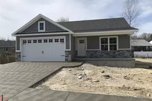 1665 Flagstaff Dr, Festus, MO 63028 - Photo 2
