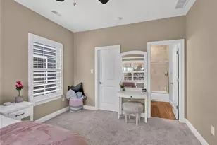10450 Anzeiger Ave, Frontenac, MO 63131 - Photo 26