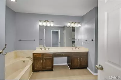 1346 Cherry Glen Court, Chesterfield, MO 63017 - Photo 26