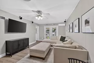 101 E Donaldson Dr, Saint Louis, MO 63129 - Photo 8