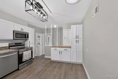 101 E Donaldson Drive, Saint Louis, MO 63129 - Photo 14