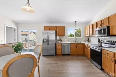 512 Spring Water Drive, Wentzville, MO 63385 - Photo 6