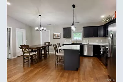 4010 Breckenridge Drive, Hannibal, MO 63401 - Photo 10