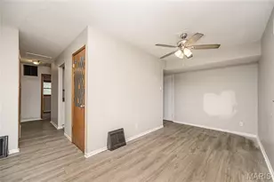 436 Shepley Dr, Saint Louis, MO 63137 - Photo 4