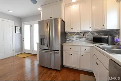 929 Robert Place, Saint Louis, MO 63122 - Photo 6