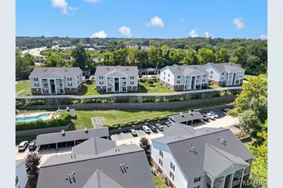 1239 Creve Coeur Crossing Lane #D, Chesterfield, MO 63017 - Photo 18