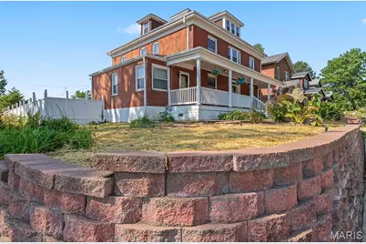 6120 Victoria Avenue, Saint Louis, MO 63139 - Photo 6