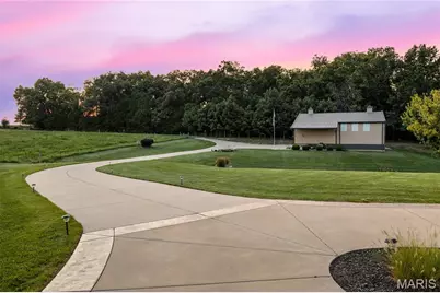570 Patriotic Trail, Weldon Spring, MO 63304 - Photo 36