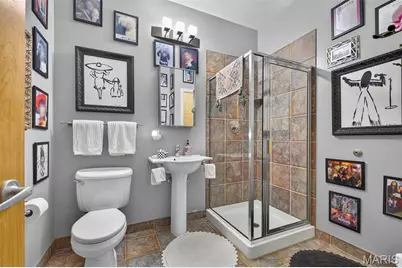 703 N 13th Street #207, Saint Louis, MO 63103 - Photo 38