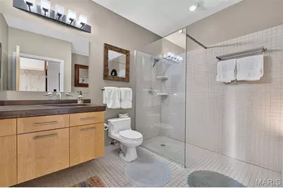 703 N 13th Street #207, Saint Louis, MO 63103 - Photo 34