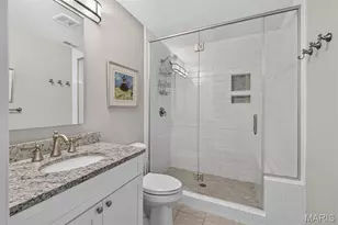8 Haven View Dr, Creve Coeur, MO 63141 - Photo 18