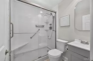 8 Haven View Dr, Creve Coeur, MO 63141 - Photo 24