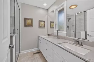 8 Haven View Dr, Creve Coeur, MO 63141 - Photo 28