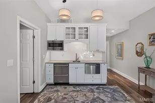 8 Haven View Dr, Creve Coeur, MO 63141 - Photo 20
