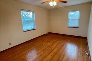 8501 Grantshire Ln, Saint Louis, MO 63123 - Photo 10