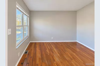 6005 Shillington Lane, Saint Louis, MO 63134 - Photo 2