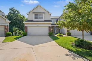 3815 Southern Manor Dr, Saint Louis, MO 63125 - Photo 1