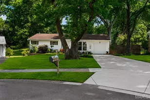816 Barby Ln, Saint Louis, MO 63122 - Photo 2