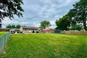 816 Lawn St, Monroe City, MO 63456 - Photo 16