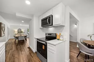 3101 Lavender Ln, Saint Louis, MO 63139 - Photo 10