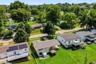 2251 Murray Forest Dr, Maryland Heights, MO 63043 - Photo 62
