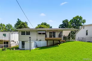 2251 Murray Forest Dr, Maryland Heights, MO 63043 - Photo 68