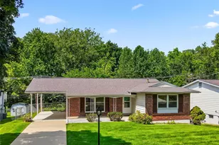2251 Murray Forest Dr, Maryland Heights, MO 63043 - Photo 54