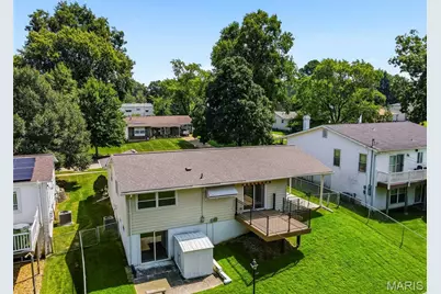 2251 Murray Forest Drive, Maryland Heights, MO 63043 - Photo 58