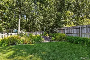 2126 Park Forest Dr, Chesterfield, MO 63017 - Photo 40