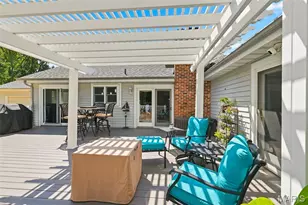 2126 Park Forest Dr, Chesterfield, MO 63017 - Photo 38
