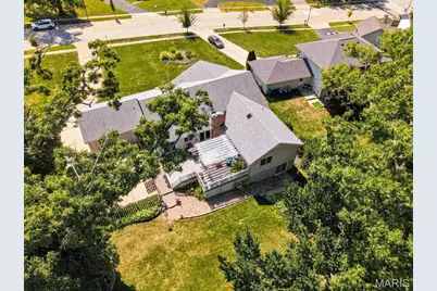 2126 Park Forest Drive, Chesterfield, MO 63017 - Photo 44