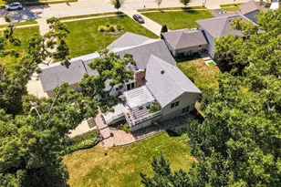 2126 Park Forest Dr, Chesterfield, MO 63017 - Photo 44