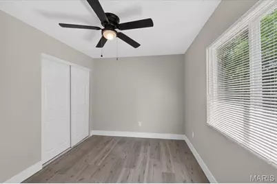 6989 Candlewick Way, Florissant, MO 63033 - Photo 32