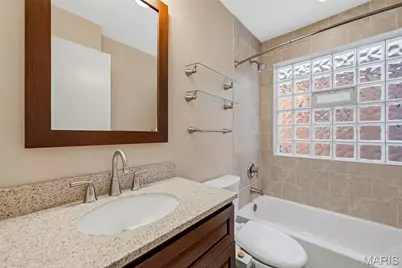 5734 Potomac Street, Saint Louis, MO 63139 - Photo 6